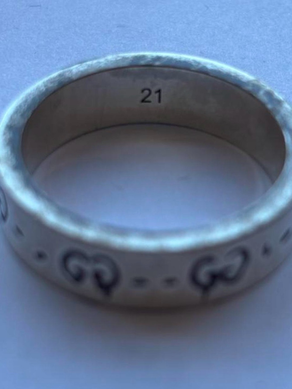 Authentic Gucci Ghost Ring - Picture 5 of 5